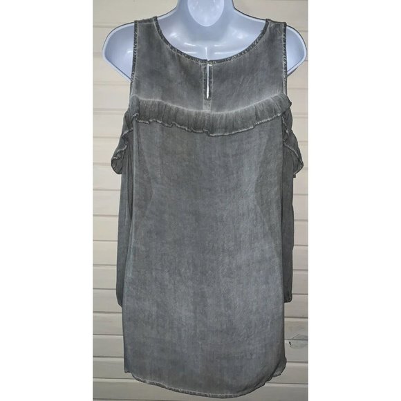 NWT Entro Sz SMALL Gray Mineral Wash Ruffle Blouse Top Cold Shoulder Boho - Picture 6 of 9